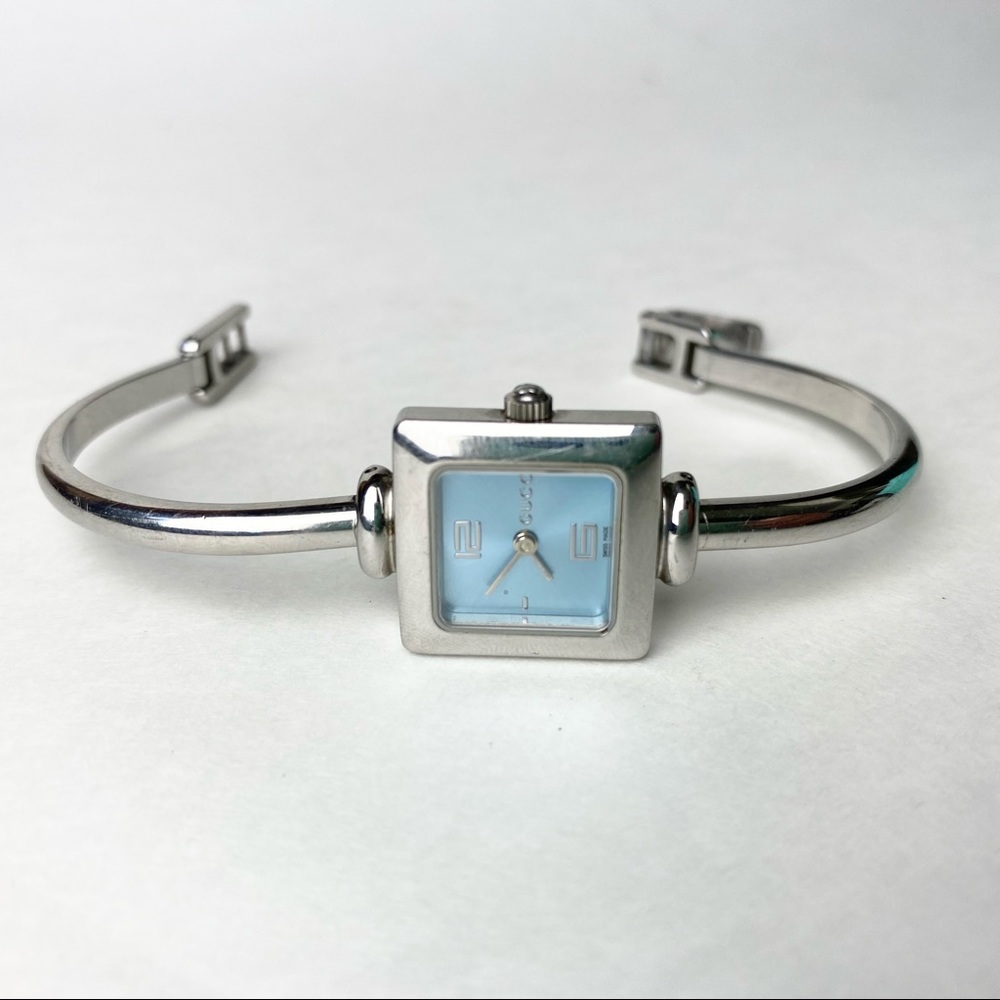 Gucci Mod. '1900 L' stainless steel wrist watch. - Picture 7 of 7